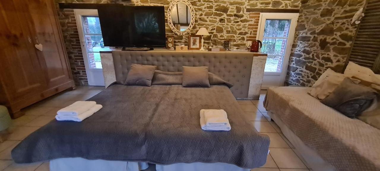 Bed and Breakfast L'Arbre D'Alais Saint-Fulgent Exteriér fotografie