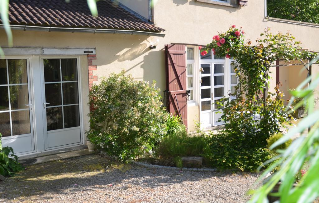 Bed and Breakfast L'Arbre D'Alais Saint-Fulgent Exteriér fotografie